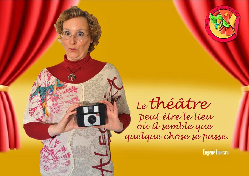 Au théâtre